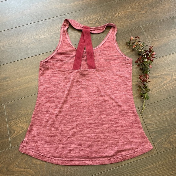 Adidas athletic top - Picture 3 of 3